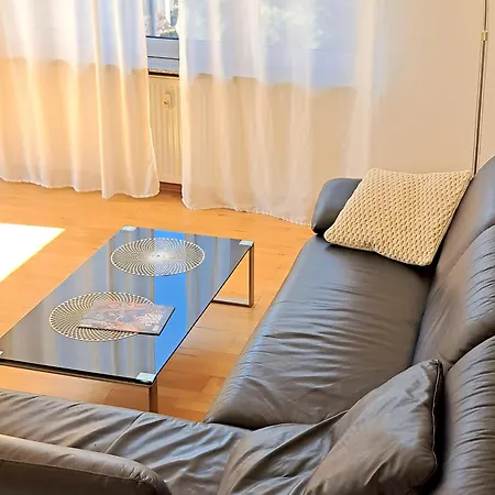 Art Farm I I Naehe Frankfurt I Messe Schoneck