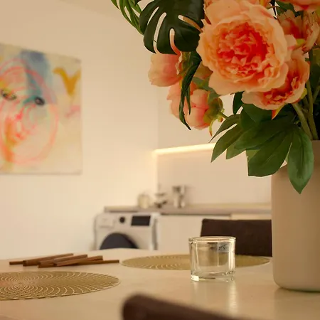 Art Farm I I Naehe Frankfurt I Messe *