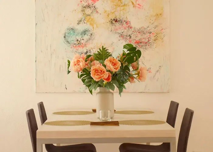 Art Farm I I Naehe Frankfurt I Messe Apartment