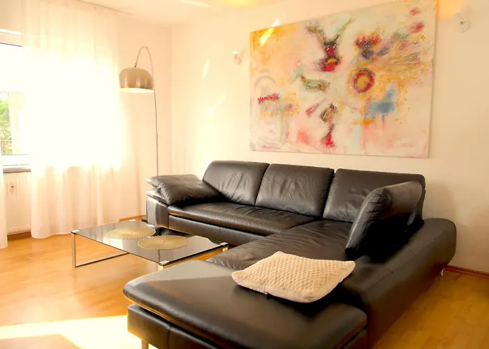 Art Farm I I Naehe Frankfurt I Messe Apartment Schoneck